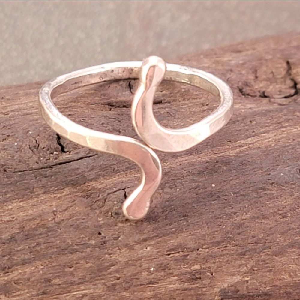 Sterling Simple Handcrafted Connect Ring Band - Picture 2 of 4